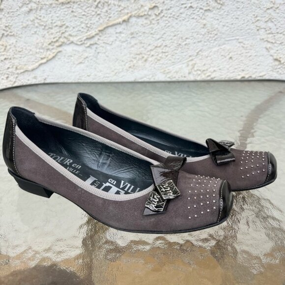 Un Tour En Ville Dark Grey Suede/Espresso Patent Leather Square Toe Slip On Shoe - Picture 1 of 14